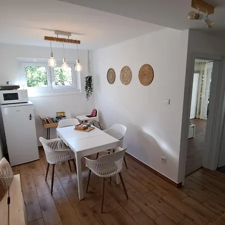 Mendelson Apartamento *